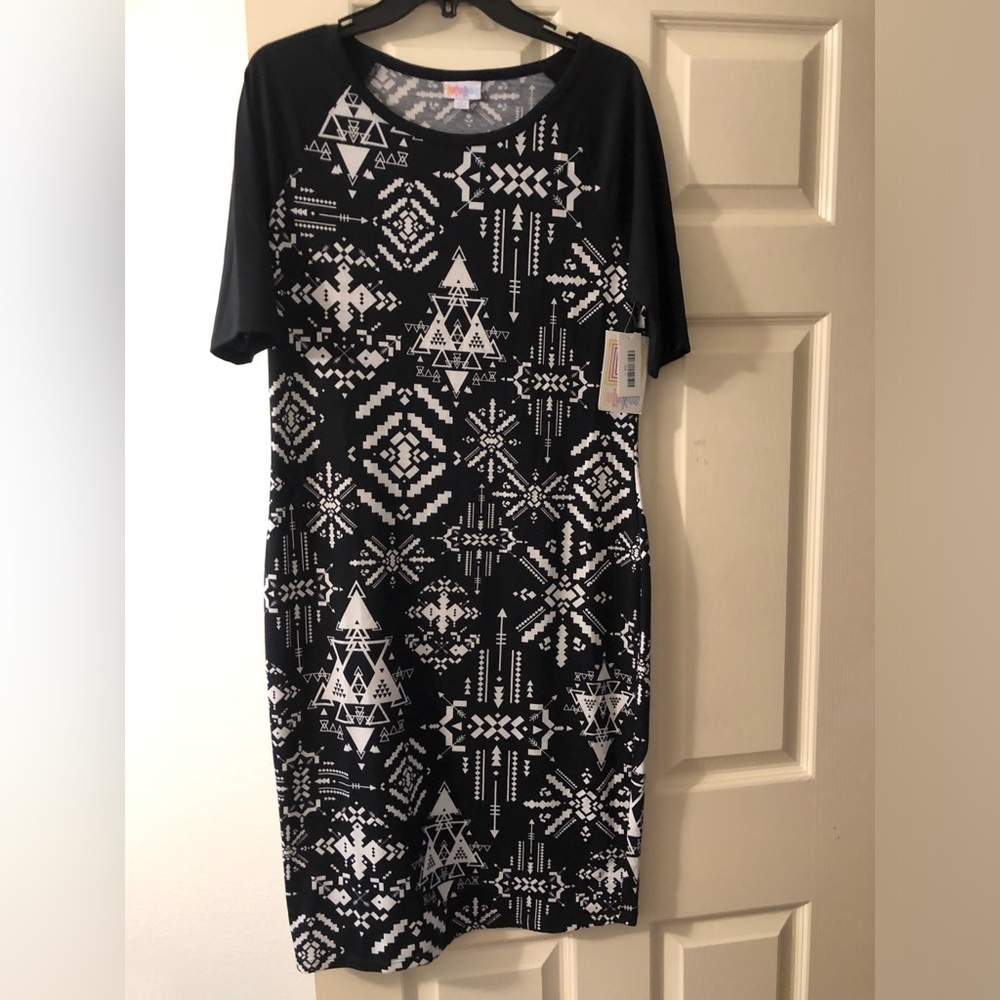 Black & White Geometric Print Women's Dress